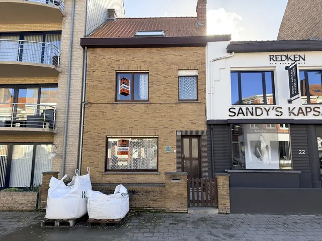 House for sale in De Panne – 1/3