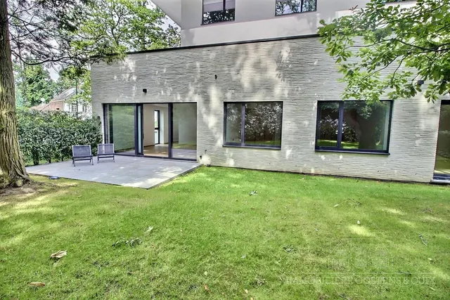 Appartement te koop in Uccle – 1/12