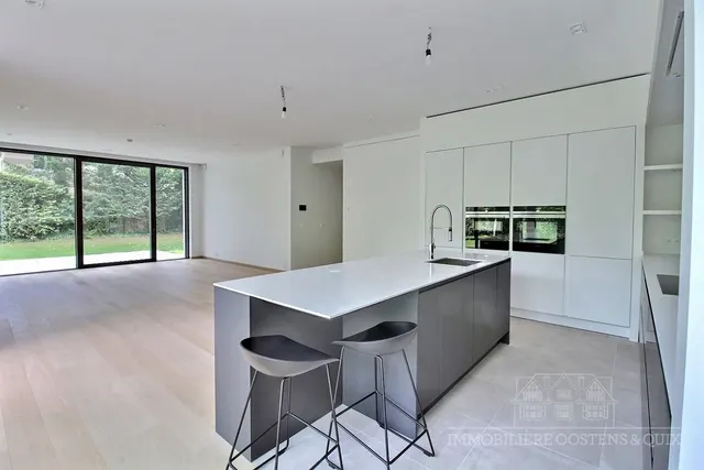 Appartement te koop in Uccle – 1/12