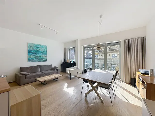 Appartement te koop in Ixelles – 1/19