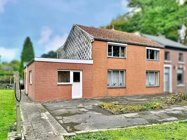 Maison à vendre à Awans – 1/28