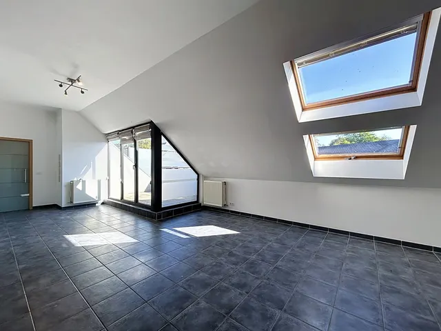 Appartement te koop in Ciney – 1/18