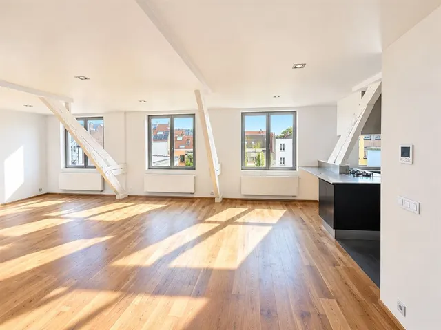 Duplex à vendre à Ixelles – 1/12