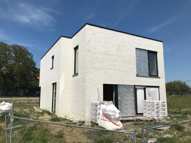 Huis te koop in Aalter – 1/10