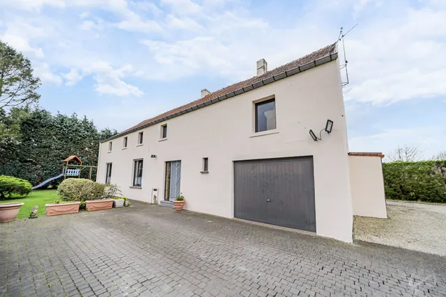 Huis te koop in La Louvière Houdeng-Goegnies – 1/10