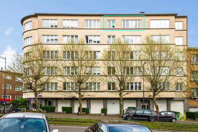 Appartement te koop in Jette – 1/9