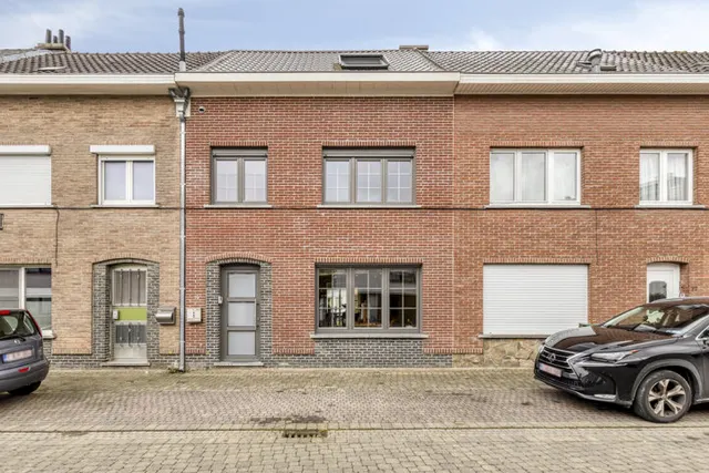 house for sale in Aalst – 1/10