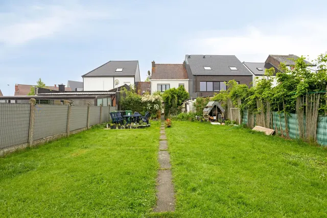 Huis for sale in Denderleeuw – 1/10