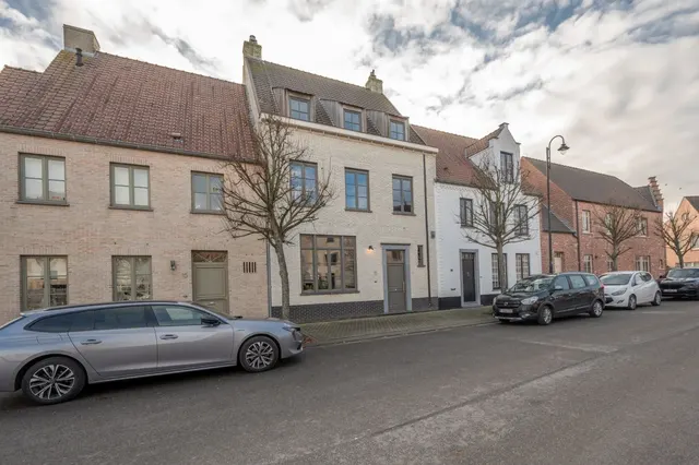Huis te koop in Heist – 1/10