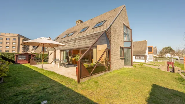 House for sale in Blankenberge – 1/10