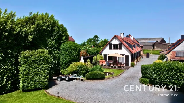 Villa te koop in Ecaussinnes-D'Enghien – 1/10