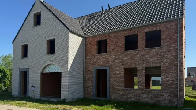 Villa à vendre à Deinze – 1/7