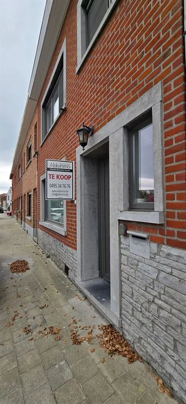 Huis te koop in Beveren-Leie – 1/10