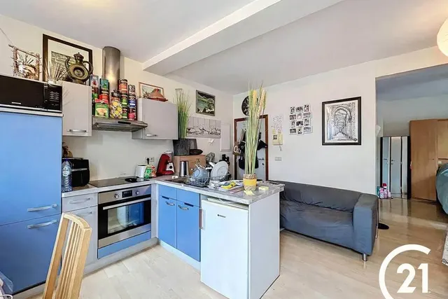 Appartement à vendre à Ciney – 1/7
