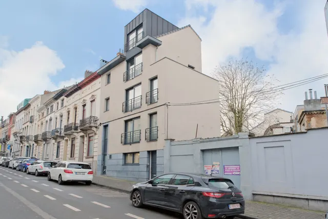 Maison à vendre à Schaerbeek – 1/10