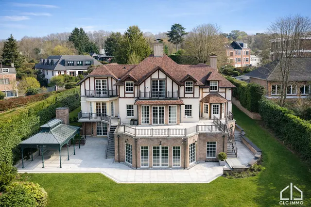 Maison à louer à Uccle – 1/3