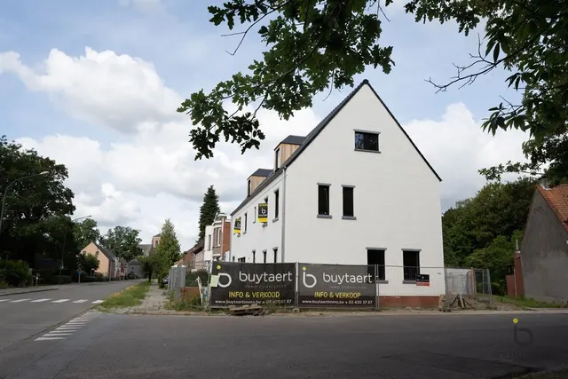 Huis te koop in Schilde – 1/10
