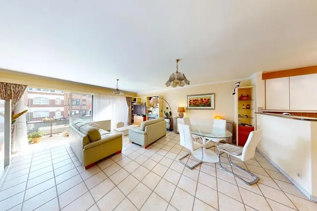 Appartement te koop in Sint-Jans-Molenbeek – 1/10