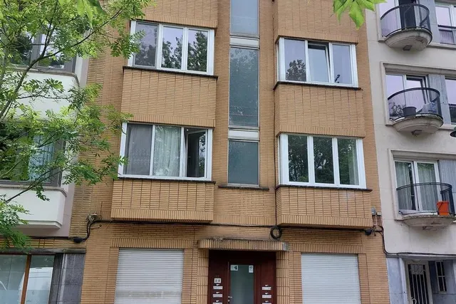 Appartement te koop in Sint-Jans-Molenbeek – 1/9