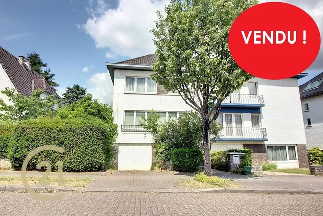 Huis te koop in Woluwe-Saint-Pierre – 1/10