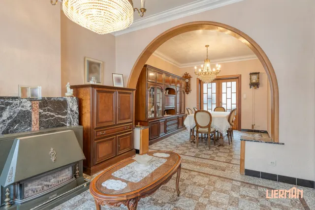 Huis te koop in Aalst – 1/10