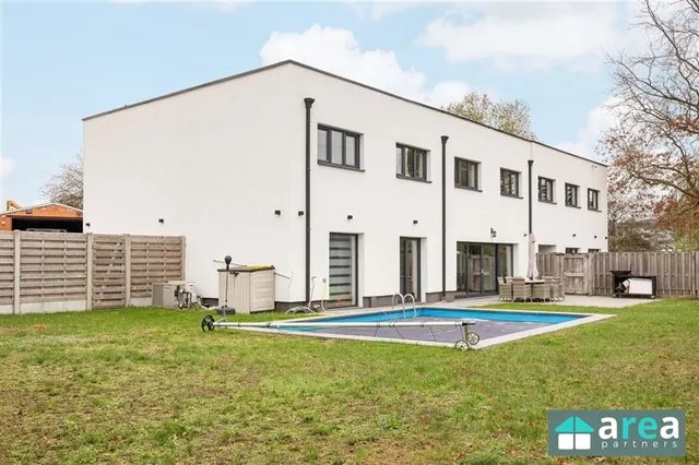 Villa à vendre à Beerse – 1/10