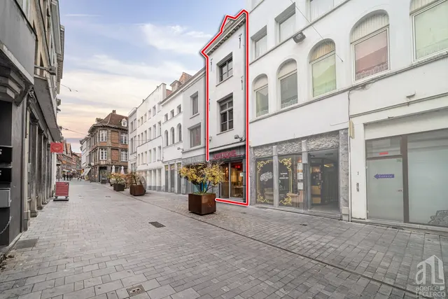 Huis te koop in Tournai – 1/10