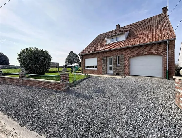 Maison à vendre à Saint-Léger – 1/10