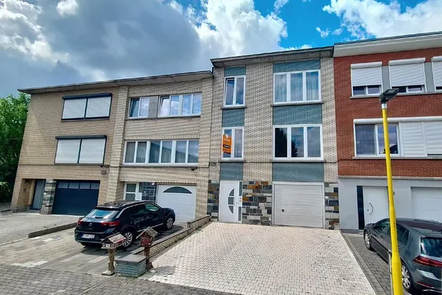 Huis te koop in Strombeek-Bever – 1/10