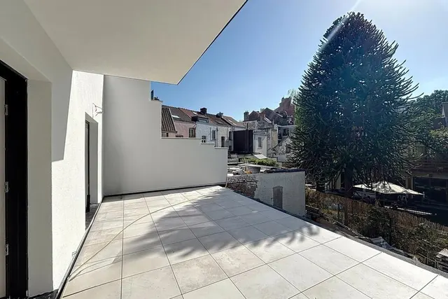 Appartement te koop in Uccle – 1/9