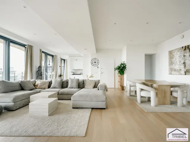 Appartement à louer à Ixelles – 1/10