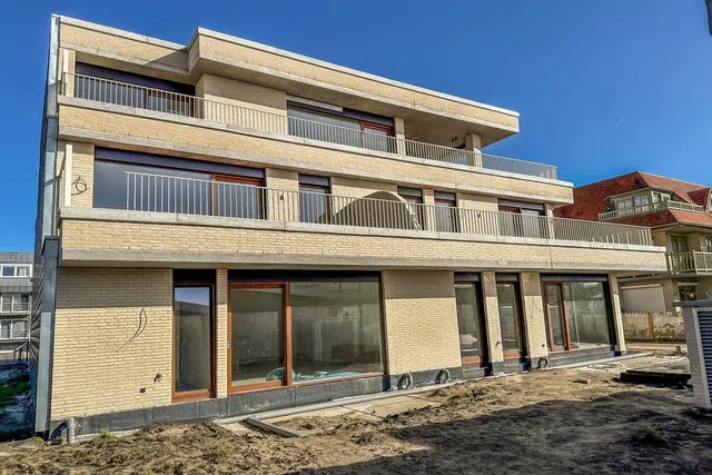 Appartement te koop in Oostduinkerke – 1/6