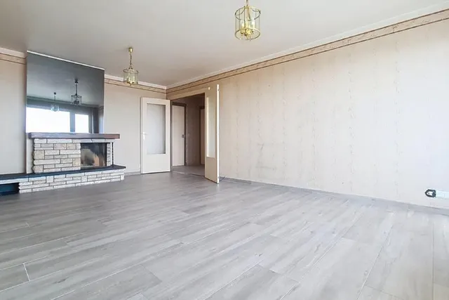 Appartement te koop in Laeken – 1/9
