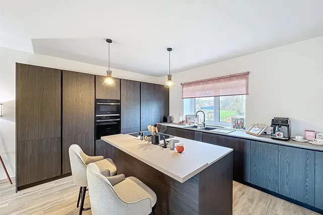 Appartement te koop in Manage – 1/10