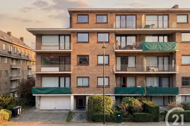 Appartement te koop in Uccle – 1/10