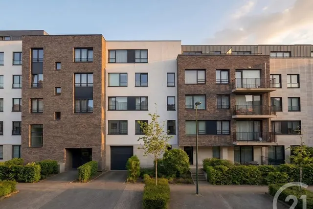 Appartement te koop in Ukkel – 1/10