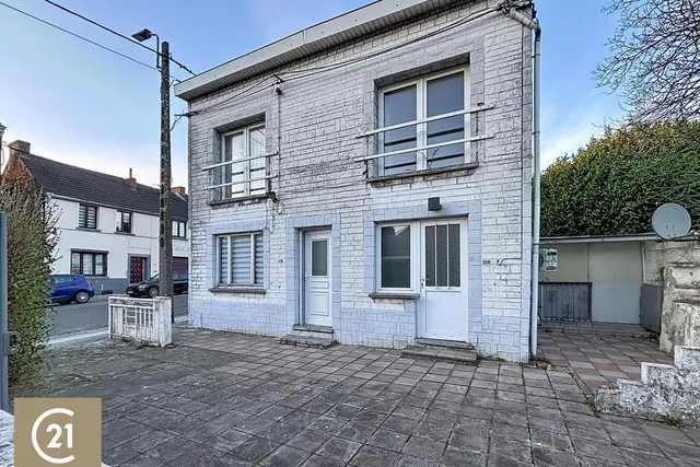 Maison à vendre à Charleroi – 1/10