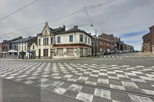 Maison à vendre à Charleroi – 1/9