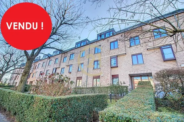 Appartement te koop in Woluwe-Saint-Pierre – 1/10