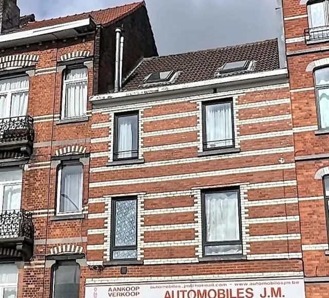 Appartement te koop in Dilbeek – 1/8