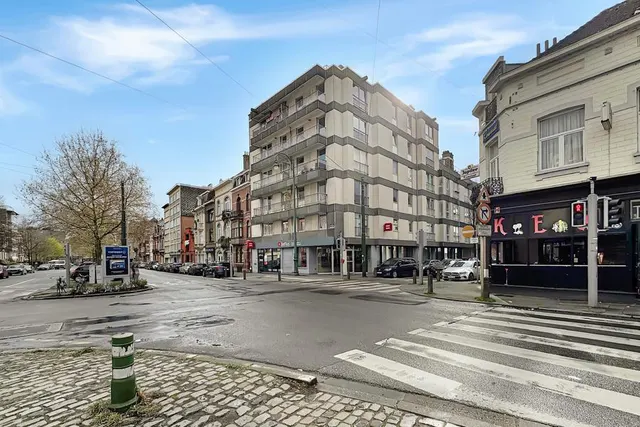 Appartement te koop in Jette – 1/10