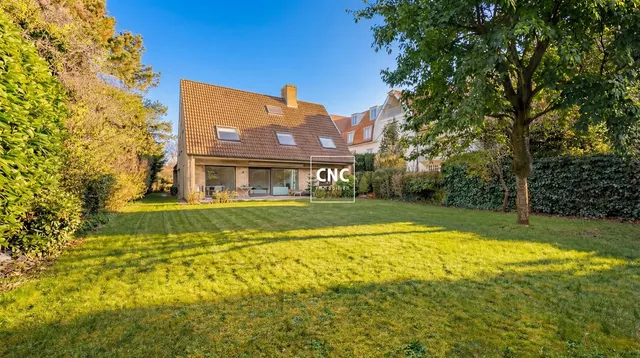 Villa te koop in Knocke-Heist – 1/10