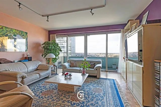 Apartment for sale in Molenbeek-Saint-Jean – 1/10