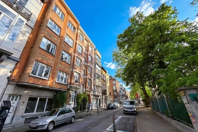 Appartement à vendre à Saint-Gilles – 1/9