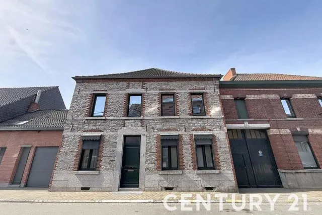 Maison à vendre à Basècles – 1/4