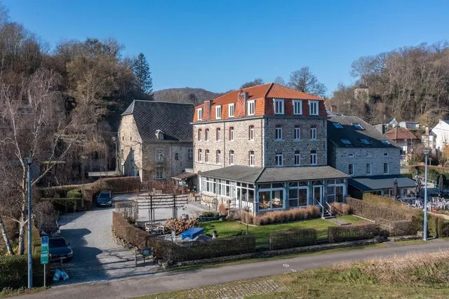 Maison à vendre à Annevoie-Rouillon – 1/4