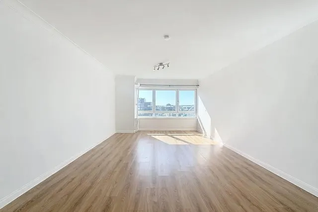 Appartement te koop in Berchem-Sainte-Agathe – 1/4