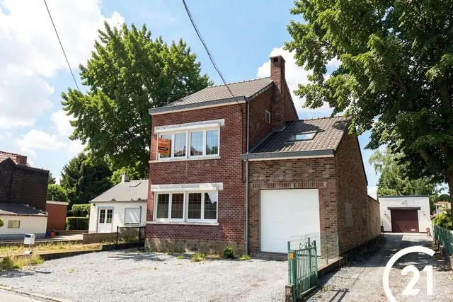 Maison à vendre à Velaine-Sur-Sambre – 1/10