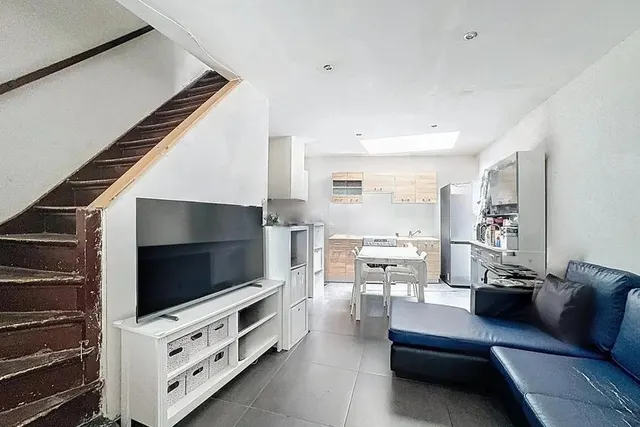 Maison à vendre à Couillet – 1/10