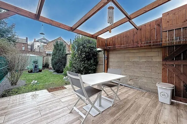 House for sale in Châtelet – 1/4